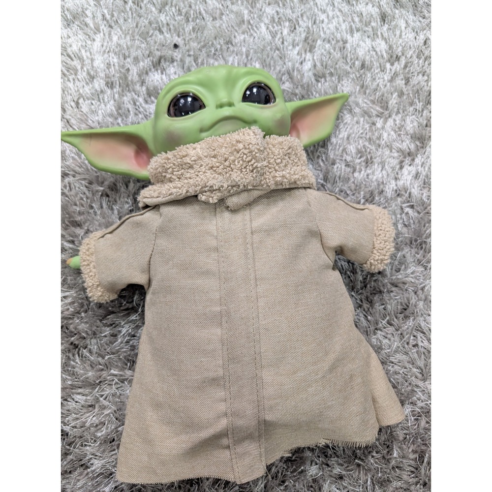 Star Wars Mandalorian Grogu Baby Yoda Plush Toy 11 Inch Mattel an Robe